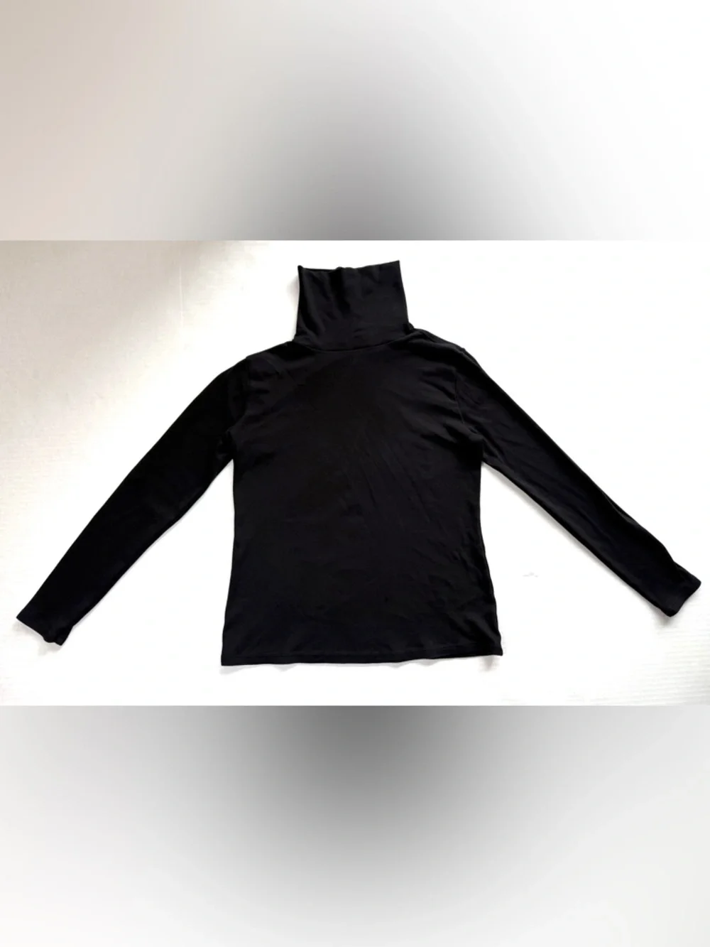 DEFECT Ann Taylor Weekend Collection Turtleneck Top Black Size S - Picture 2 of 8